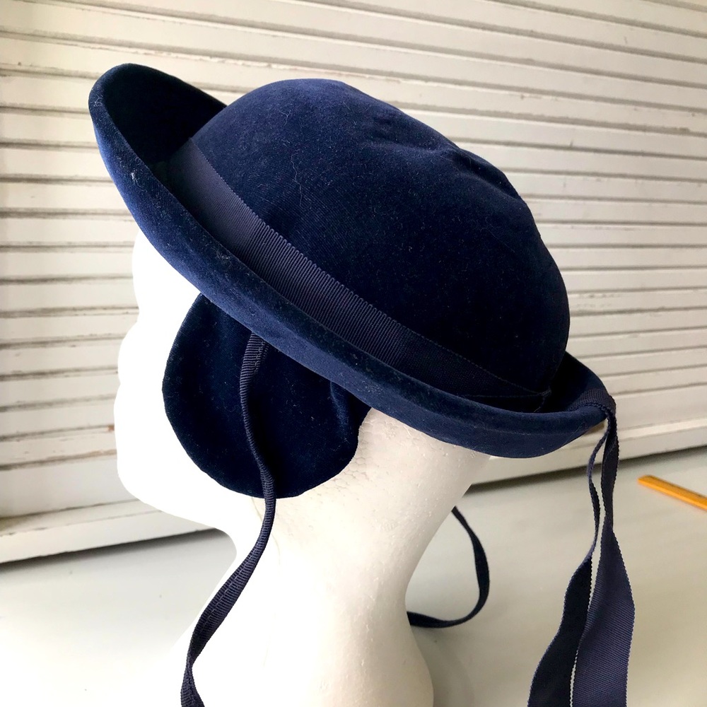 Vintage Navy velvet little girls hat